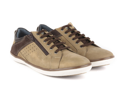 Lee Cooper LC2224 Sneakers For Men(Beige, Potato
