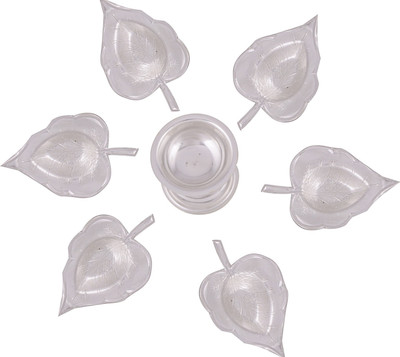 Shreeng silver plated 6 floating Leaf diyas with 1 round deepak 7pcs. Stainless Steel(7 Pieces, Silver)
Shreeng silver plated 6 floating Leaf diyas with 1 round deepak 7pcs. Stainless Steel(7 Pieces, Silver)