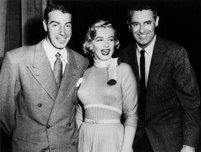 Akhuratha Designs Wall Poster Marilyn Monoroe Paper Print(12 inch X 18 inch, Rolled)
Akhuratha Designs Wall Poster Marilyn Monoroe Paper Print(12 inch X 18 inch, Rolled)