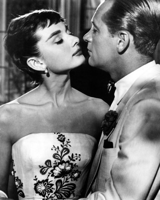 Akhuratha Designs Wall Poster Audrey Hepburn Paper Print(12 inch X 18 inch, Rolled)
Akhuratha Designs Wall Poster Audrey Hepburn Paper Print(12 inch X 18 inch, Rolled)