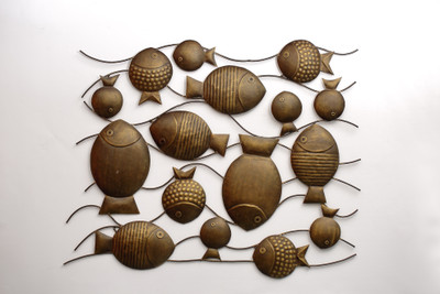 VedasExports Moa Fish Family Decorative Showpiece - 92.5 cm(Iron, Brown)