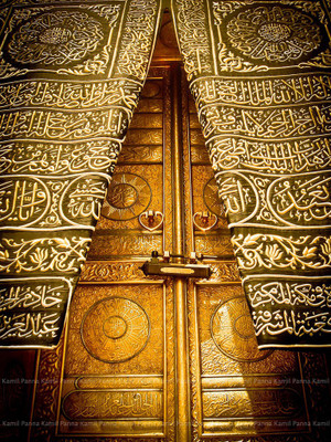Door of Kaaba (also known as the Sacred House), in Mecca, Saudi Arabia.The most sacred site in Islam on LARGE PRINT 36X24 INCHES Photographic Paper(36 inch X 24 inch, Rolled) 
Door of Kaaba (also known as the Sacred House), in Mecca, Saudi Arabia.The most sacred site in Islam on LARGE PRINT 36X24 INCHES Photographic Paper(36 inch X 24 inch, Rolled)