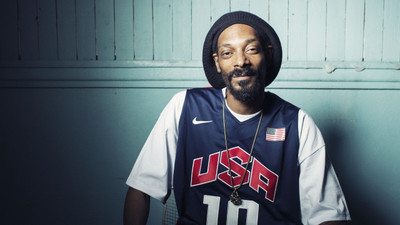 snoop dogg rapper actor singer on fine art paper 13x19 Paper Print(19 inch X 13 inch, Rolled)
snoop dogg rapper actor singer on fine art paper 13x19 Paper Print(19 inch X 13 inch, Rolled)