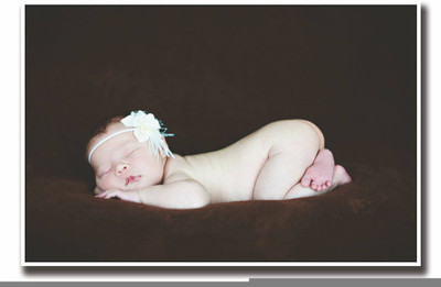 Akhuratha Wall Poster For Room Cute Adorable Baby Child's Love New Born Infant Kids Toddlers Smiling Paper Print(12 inch X 18 inch, Rolled)
Akhuratha Wall Poster For Room Cute Adorable Baby Child's Love New Born Infant Kids Toddlers Smiling Paper Print(12 inch X 18 inch, Rolled)