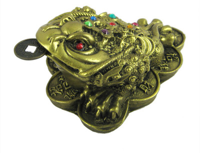 estore VASTU FENG SHUI THREE LEGGED FROG TOAD WITH COIN IN MOUTH FOR WEALTH AND HAPPINESS Decorative Showpiece - 10 cm(Polyresin, Gold)
estore VASTU FENG SHUI THREE LEGGED FROG TOAD WITH COIN IN MOUTH FOR WEALTH AND HAPPINESS Decorative Showpiece - 10 cm(Polyresin, Gold)