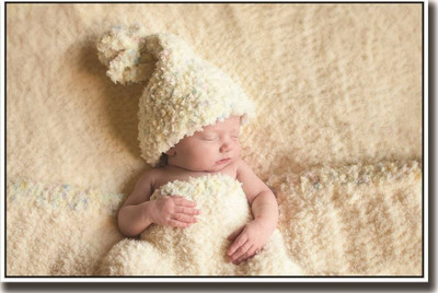 Akhuratha Wall Poster For Room Cute Adorable Baby Child's Love New Born Infant Kids Toddlers Smiling Paper Print(12 inch X 18 inch, Rolled)
Akhuratha Wall Poster For Room Cute Adorable Baby Child's Love New Born Infant Kids Toddlers Smiling Paper Print(12 inch X 18 inch, Rolled)