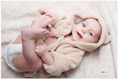Akhuratha Wall Poster For Room Cute Adorable Baby Child's Love New Born Infant Kids Toddlers Smiling Paper Print(12 inch X 18 inch, Rolled)
Akhuratha Wall Poster For Room Cute Adorable Baby Child's Love New Born Infant Kids Toddlers Smiling Paper Print(12 inch X 18 inch, Rolled)