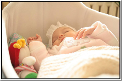 Aabhaas Wall Poster For Room Cute Adorable Baby Child's Love New Born Infant Kids Toddlers Smiling Paper Print(12 inch X 18 inch, Rolled)
Aabhaas Wall Poster For Room Cute Adorable Baby Child's Love New Born Infant Kids Toddlers Smiling Paper Print(12 inch X 18 inch, Rolled)