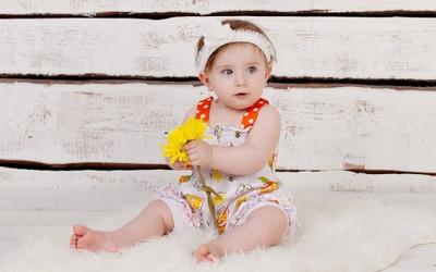 Akhuratha Wall Poster For Room Cute Adorable Baby Child's Love New Born Infant Kids Toddlers Smiling Paper Print(12 inch X 18 inch, Rolled)
Akhuratha Wall Poster For Room Cute Adorable Baby Child's Love New Born Infant Kids Toddlers Smiling Paper Print(12 inch X 18 inch, Rolled)