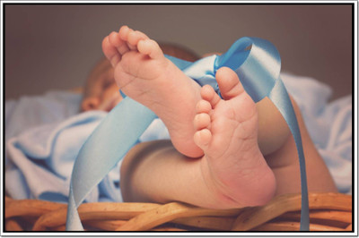 Akhuratha Wall Poster For Room Cute Adorable Baby Child's Love New Born Infant Kids Toddlers Smiling Paper Print(12 inch X 18 inch, Rolled)
Akhuratha Wall Poster For Room Cute Adorable Baby Child's Love New Born Infant Kids Toddlers Smiling Paper Print(12 inch X 18 inch, Rolled)