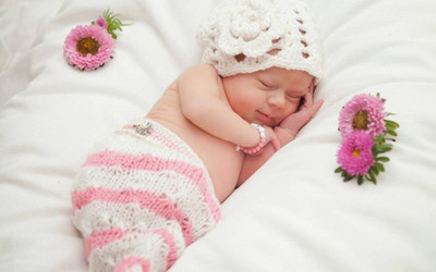 Akhuratha Wall Poster For Room Cute Adorable Baby Child's Love New Born Infant Kids Toddlers Smiling Paper Print(12 inch X 18 inch, Rolled)
Akhuratha Wall Poster For Room Cute Adorable Baby Child's Love New Born Infant Kids Toddlers Smiling Paper Print(12 inch X 18 inch, Rolled)