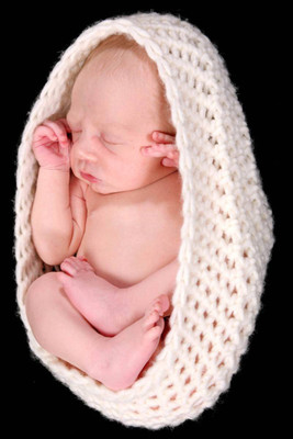 Akhuratha Wall Poster For Room Cute Adorable Baby Child's Love New Born Infant Kids Toddlers Smiling Paper Print(12 inch X 18 inch, Rolled)
Akhuratha Wall Poster For Room Cute Adorable Baby Child's Love New Born Infant Kids Toddlers Smiling Paper Print(12 inch X 18 inch, Rolled)