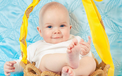 Aabhaas Wall Poster For Room Cute Adorable Baby Child's Love New Born Infant Kids Toddlers Smiling Paper Print(12 inch X 18 inch, Rolled)
Aabhaas Wall Poster For Room Cute Adorable Baby Child's Love New Born Infant Kids Toddlers Smiling Paper Print(12 inch X 18 inch, Rolled)