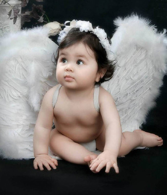Aabhaas Wall Poster For Room Cute Adorable Baby Child's Love New Born Infant Kids Toddlers Smiling Paper Print(12 inch X 18 inch, Rolled)
Aabhaas Wall Poster For Room Cute Adorable Baby Child's Love New Born Infant Kids Toddlers Smiling Paper Print(12 inch X 18 inch, Rolled)