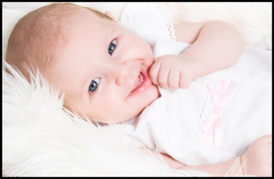 Aabhaas Wall Poster For Room Cute Adorable Baby Child's Love New Born Infant Kids Toddlers Smiling Paper Print(12 inch X 18 inch, Rolled)
Aabhaas Wall Poster For Room Cute Adorable Baby Child's Love New Born Infant Kids Toddlers Smiling Paper Print(12 inch X 18 inch, Rolled)