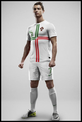 Cristiano Ronaldo Poster Paper Print Print Poster on LARGE PRINT 36X24 INCHES Photographic Paper(36 inch X 24 inch, Rolled)
Cristiano Ronaldo Poster Paper Print Print Poster on LARGE PRINT 36X24 INCHES Photographic Paper(36 inch X 24 inch, Rolled)