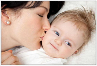 Mother Kissing New Born Baby poster Print Poster on 13x19 Inches Paper Print(19 inch X 13 inch, Rolled)
Mother Kissing New Born Baby poster Print Poster on 13x19 Inches Paper Print(19 inch X 13 inch, Rolled)
