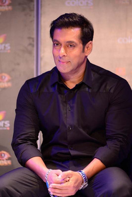 Wall Poster Salman Khan Bollywood Actor Print Poster on 13x19 Inches Paper Print(19 inch X 13 inch, Rolled)
Wall Poster Salman Khan Bollywood Actor Print Poster on 13x19 Inches Paper Print(19 inch X 13 inch, Rolled)