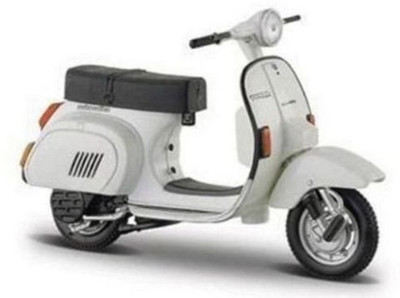 Maisto Vespa PK 125 Automatica 1984, Diecast Scooter, Scale 1:18, Color - White(White)
Maisto Vespa PK 125 Automatica 1984, Diecast Scooter, Scale 1:18, Color - White(White)