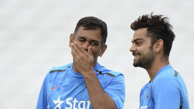 KumkumArts MS Dhoni Poster 12 x 18 Inch HD Quality Material Gloss Paper. Paper Print(18 inch X 12 inch, Rolled) 
KumkumArts MS Dhoni Poster 12 x 18 Inch HD Quality Material Gloss Paper. Paper Print(18 inch X 12 inch, Rolled)