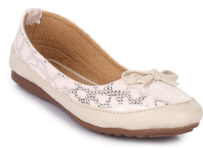 Moonwalk oskav354wht-37 Bellies For Women(White