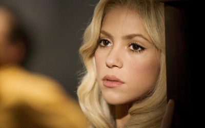 Shakira Wall Poster PWRGVALPHAPOS1405 Paper Print(18 inch X 12 inch, Rolled)