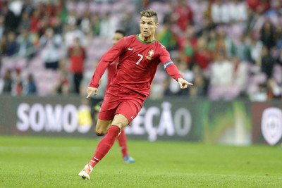 Christiano Ronaldo Wall Poster PWRGVALPHAPOS302 Paper Print(18 inch X 12 inch, Rolled)
Christiano Ronaldo Wall Poster PWRGVALPHAPOS302 Paper Print(18 inch X 12 inch, Rolled)