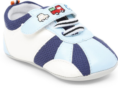 Lilliput Boys & Girls Velcro Sneakers(White