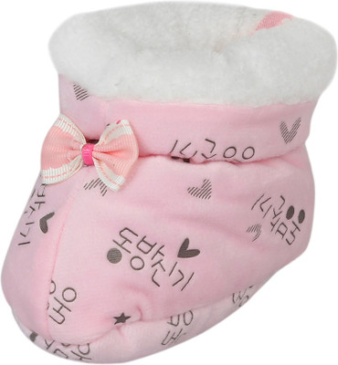 BabyShower Booties(Toe to Heel Length - 10 cm Pink)