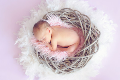 KumkumArts Baby Poster 12 x 18 Inch, HD Quality Image, Gloss Paper, Unframed, Qty 1 Paper Print(18 inch X 12 inch, Rolled)