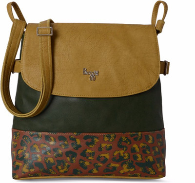 Baggit Women Casual Green PU Sling Bag