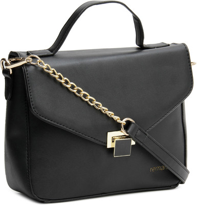 Remanika Hand-held Bag(Black)
Remanika Hand-held Bag(Black)