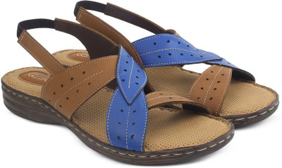 Catwalk Women BLUE Flats