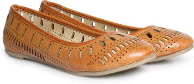 Bata DEEP LASER BALLERINA Bellies For Women(Beige, Brown