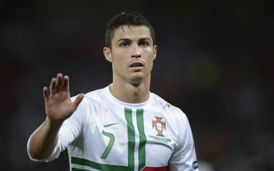 KumkumArts Ronaldo Poster 12 x 18 Inch, HD Quality Image, Gloss Paper, Unframed, Qty 1 Paper Print(18 inch X 12 inch, Rolled)
KumkumArts Ronaldo Poster 12 x 18 Inch, HD Quality Image, Gloss Paper, Unframed, Qty 1 Paper Print(18 inch X 12 inch, Rolled)
