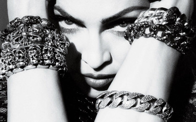 KumkumArts Madonna Poster 12 x 18 Inch, HD Quality Image, Gloss Paper, Unframed, Qty 1 Paper Print(12 inch X 18 inch, Rolled)
KumkumArts Madonna Poster 12 x 18 Inch, HD Quality Image, Gloss Paper, Unframed, Qty 1 Paper Print(12 inch X 18 inch, Rolled)