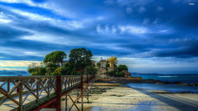 Akhuratha Castle Fine Quality Wall Poster Paper Print(12 inch X 18 inch, Rolled)