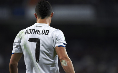 Ronaldo Fine Quality Sports Wall Poster Photographic Paper(17.99 inch X 12.07 inch, Rolled)
Ronaldo Fine Quality Sports Wall Poster Photographic Paper(17.99 inch X 12.07 inch, Rolled)