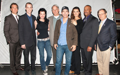 Akhuratha Designs TV Show NCIS Leon Vance Rocky Carroll Ziva David Cote De Pablo Timothy McGee Sean Murray Leroy Jethro Gibbs Mark Harmon Dr. Donald Mallard David McCallum Abby Sciuto Pauley Perrette Anthony Dinozzo Michael Weatherly HD Wall Poster Paper
Akhuratha Designs TV Show NCIS Leon Vance Rocky Carroll Ziva David Cote De Pablo Timothy McGee Sean Murray Leroy Jethro Gibbs Mark Harmon Dr. Donald Mallard David McCallum Abby Sciuto Pauley Perrette Anthony Dinozzo Michael Weatherly HD Wall Poster Paper