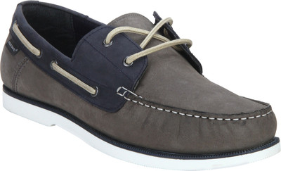 Red Tape Men Leather Casuals For Men(Grey, Blue
