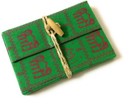 Safar Regular Diary(Save your amazing memories, record your wonderful life with this dairy! A very beautiful gift for yourself or your friends., Green)
Safar Regular Diary(Save your amazing memories, record your wonderful life with this dairy! A very beautiful gift for yourself or your friends., Green)