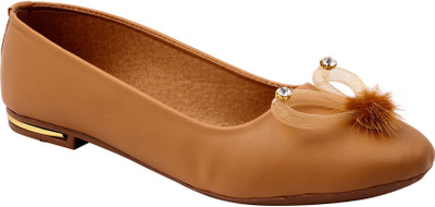Tryfeet Women Beige Bellies