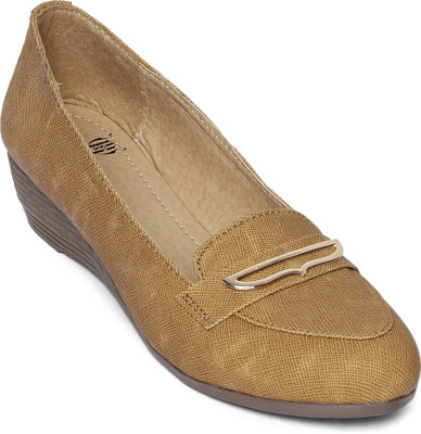 WoodBrough Bellies For Women(Beige