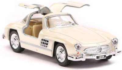 Kinsmart 1:36 Sc(Beige)
