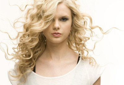 Akhuratha -taylor-swift-blondes-women-music-models-celebrity-singers-white- Wall Poster Paper Print(12 inch X 18 inch, Rolled)
Akhuratha -taylor-swift-blondes-women-music-models-celebrity-singers-white- Wall Poster Paper Print(12 inch X 18 inch, Rolled)