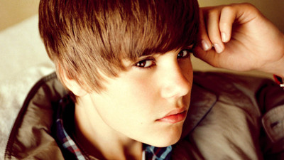 Akhuratha justin-bieber-widescreen-picture-music Wall Poster Paper Print(12 inch X 18 inch, Rolled)
Akhuratha justin-bieber-widescreen-picture-music Wall Poster Paper Print(12 inch X 18 inch, Rolled)