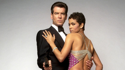 Aabhaas movies-james-bond-pierce-brosnan-halle-berry-die-another-day Wall Poster Paper Print(12 inch X 18 inch, Rolled)
Aabhaas movies-james-bond-pierce-brosnan-halle-berry-die-another-day Wall Poster Paper Print(12 inch X 18 inch, Rolled)