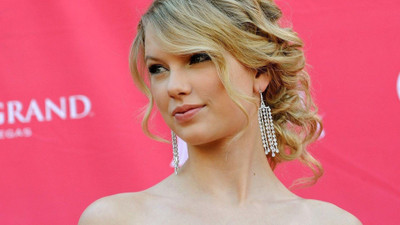 Akhuratha taylor-swift-pretty-singer-vogue-music-country-american Wall Poster Paper Print(12 inch X 18 inch, Rolled)
Akhuratha taylor-swift-pretty-singer-vogue-music-country-american Wall Poster Paper Print(12 inch X 18 inch, Rolled)