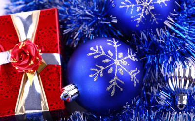 Akhuratha Anime achristmas-bulbs-bright-blues Wall Poster Paper Print(12 inch X 18 inch, Rolled)
Akhuratha Anime achristmas-bulbs-bright-blues Wall Poster Paper Print(12 inch X 18 inch, Rolled)