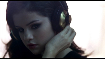 Akhuratha selena-gomez-round-video-music-title-spots-image-photos Wall Poster Paper Print(12 inch X 18 inch, Rolled)
Akhuratha selena-gomez-round-video-music-title-spots-image-photos Wall Poster Paper Print(12 inch X 18 inch, Rolled)